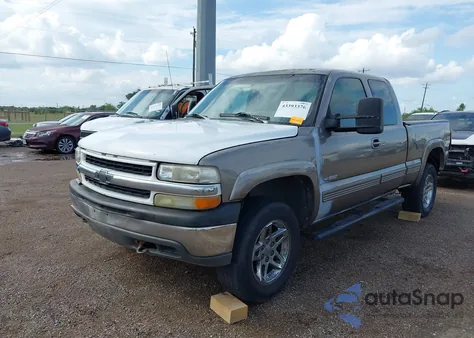2000 Chevrolet Silverado 1500 Ls from USA, damaged, VIN 2GCEK19T4Y1142869